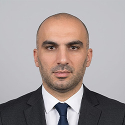 Timur Emin